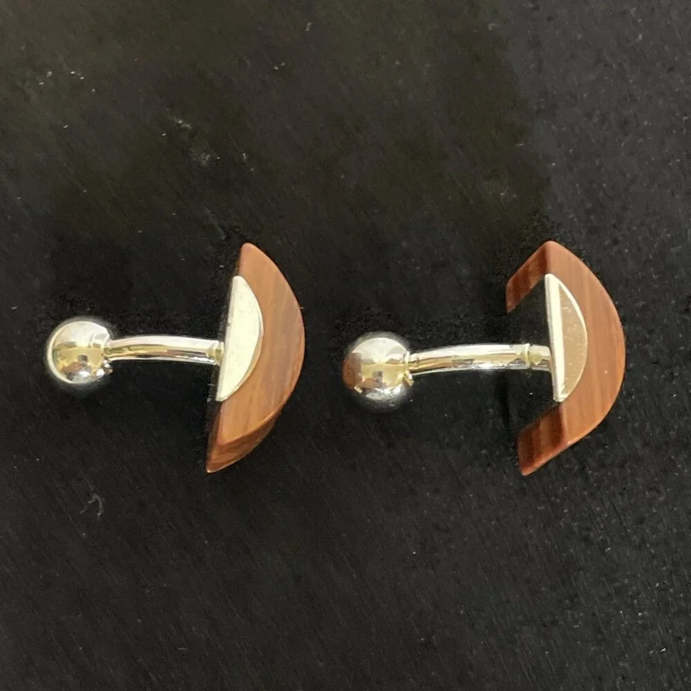 N/A wood tone